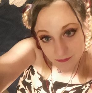 Meet your Posher, Stacey